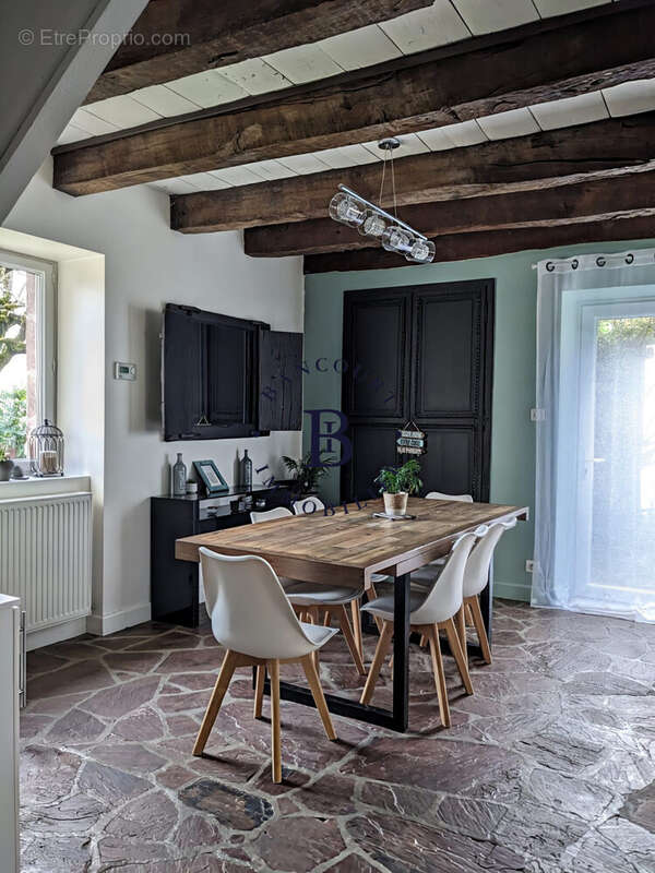 Maison à SAINTE-FEREOLE