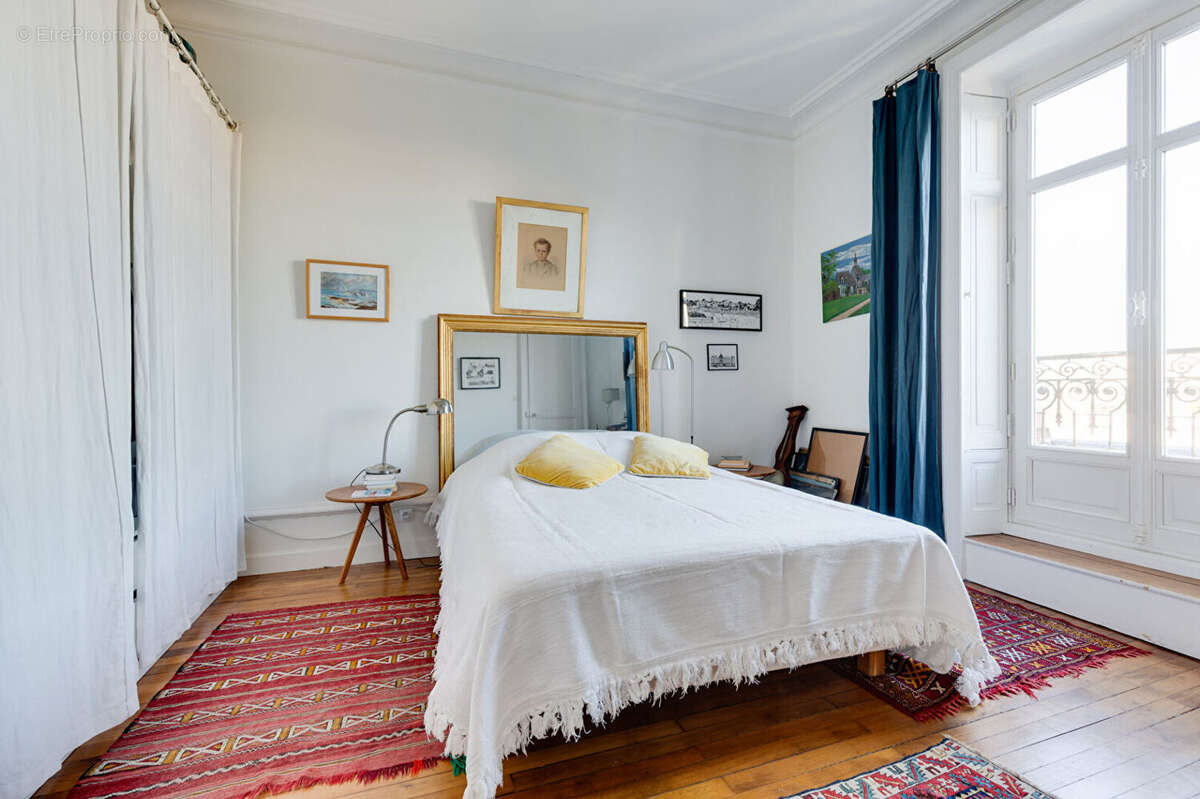 Nantes/centre ville appartement  4 chambres - photo 4