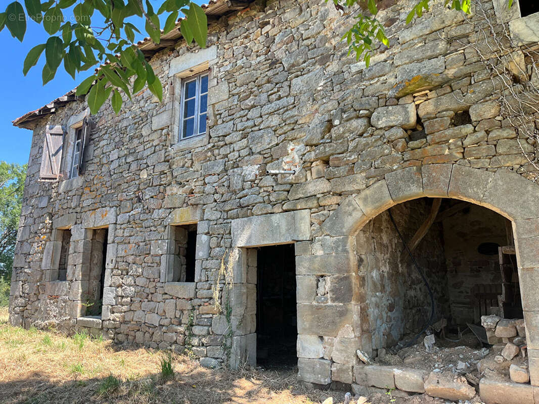 Maison à CARDAILLAC