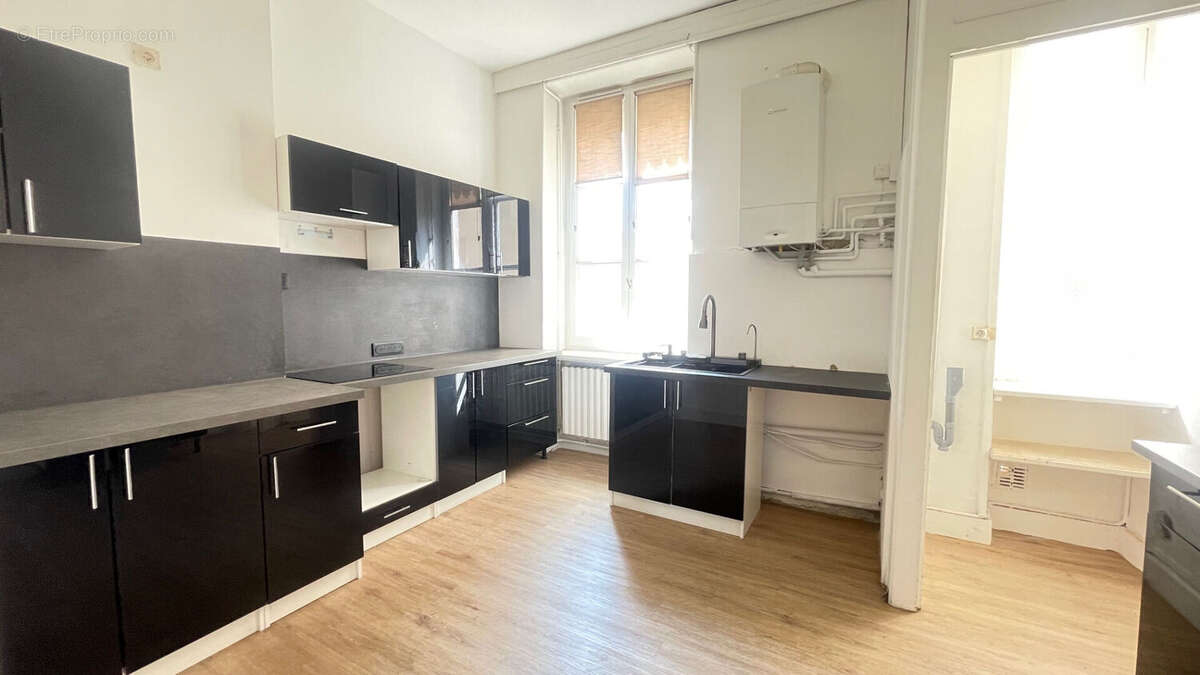 Appartement à SAINTE-COLOMBE