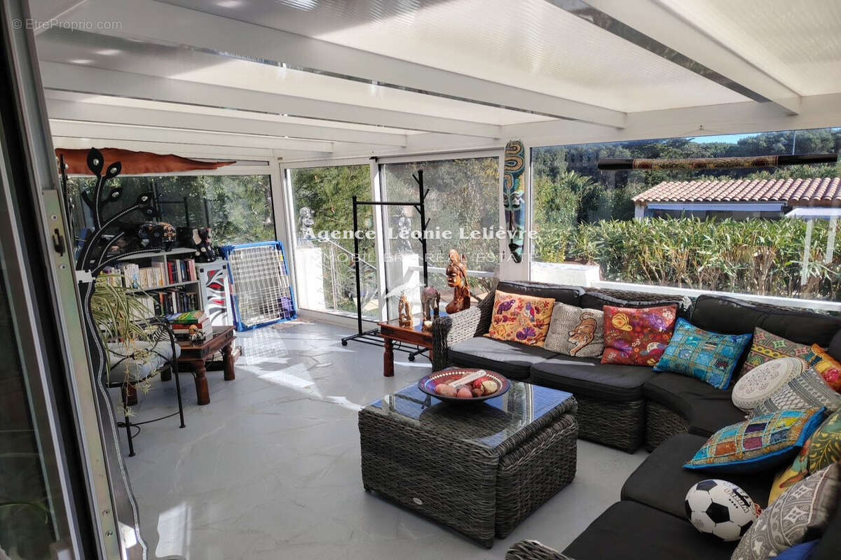 Maison à FREJUS