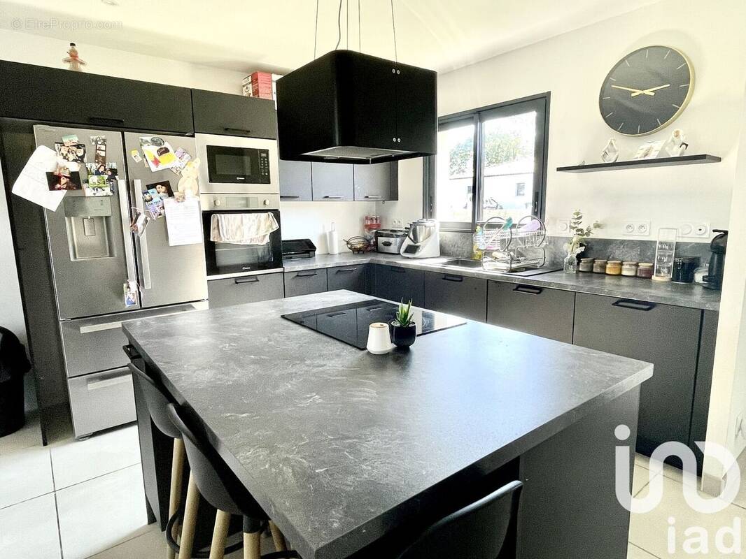 Photo 1 - Maison à MONTANS