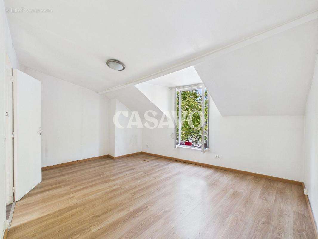 Vente Immeuble 12 pièces de 272m² - 94140 Alfortville - photo 10