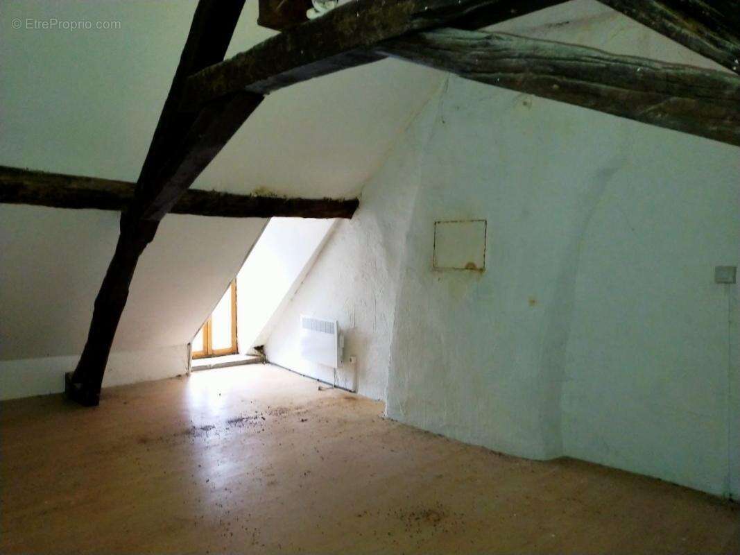 Maison à SAINT-MARS-DU-DESERT