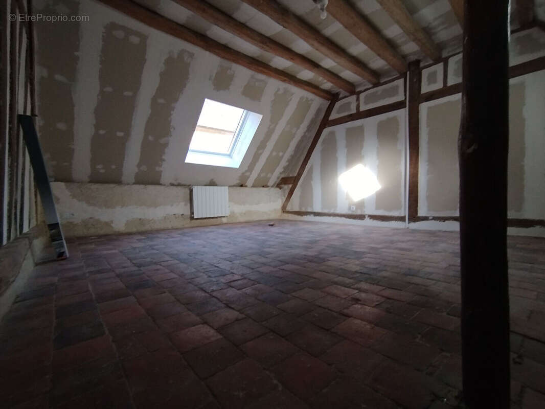 Maison à MONTMIRAIL