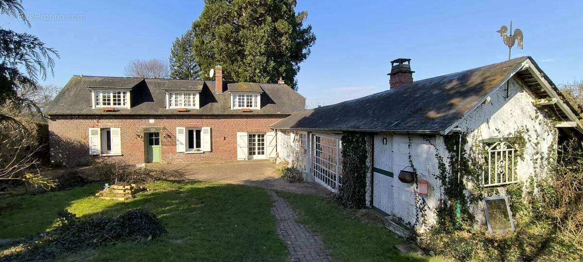 Maison à VANDRIMARE