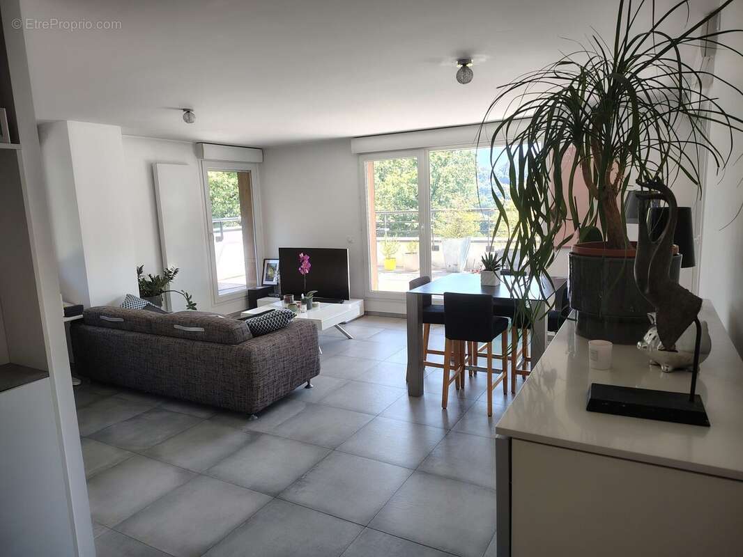 Appartement à QUINTAL