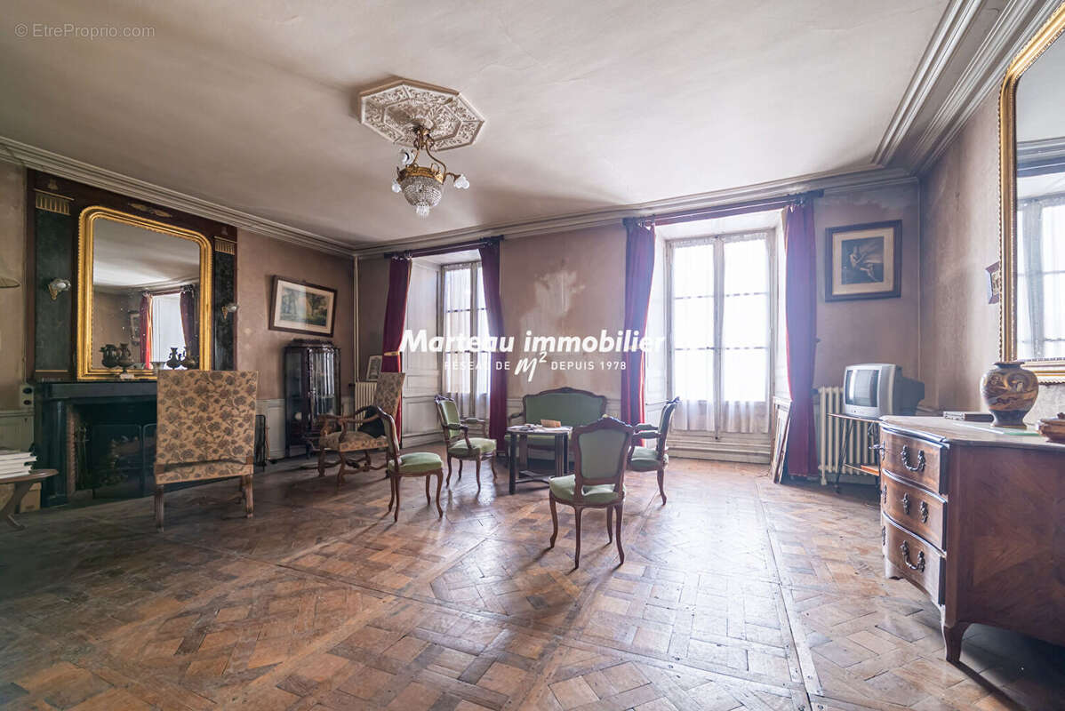 Maison à SILLE-LE-GUILLAUME