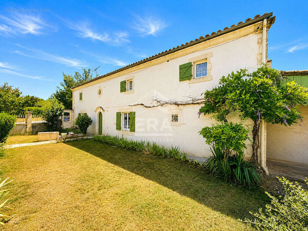 Maison 150m² à chazelles - photo 2
