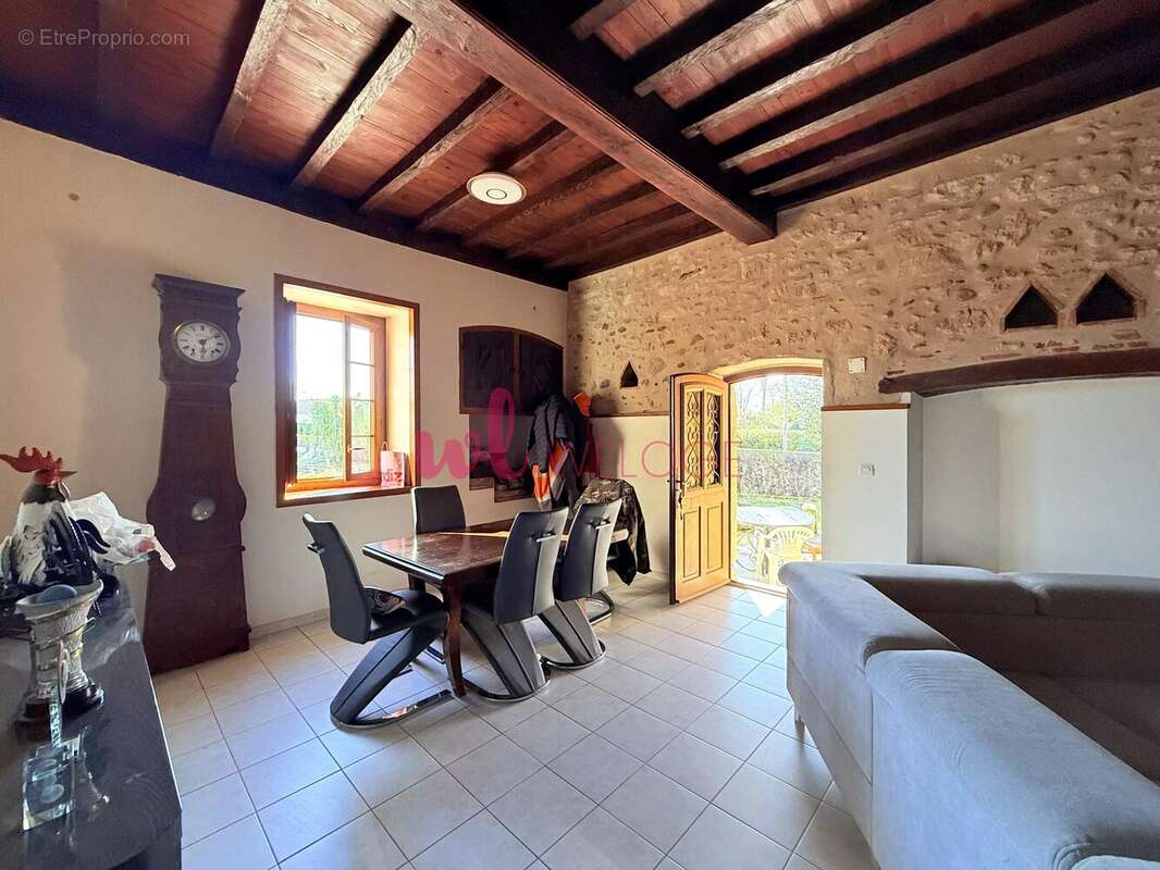 Maison à ORIST
