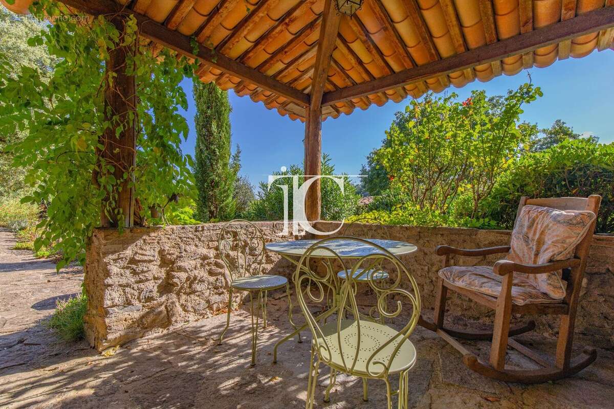 Maison à SAINT-AMBROIX