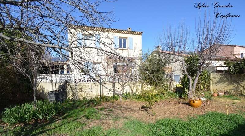 Maison à PORT-DE-BOUC