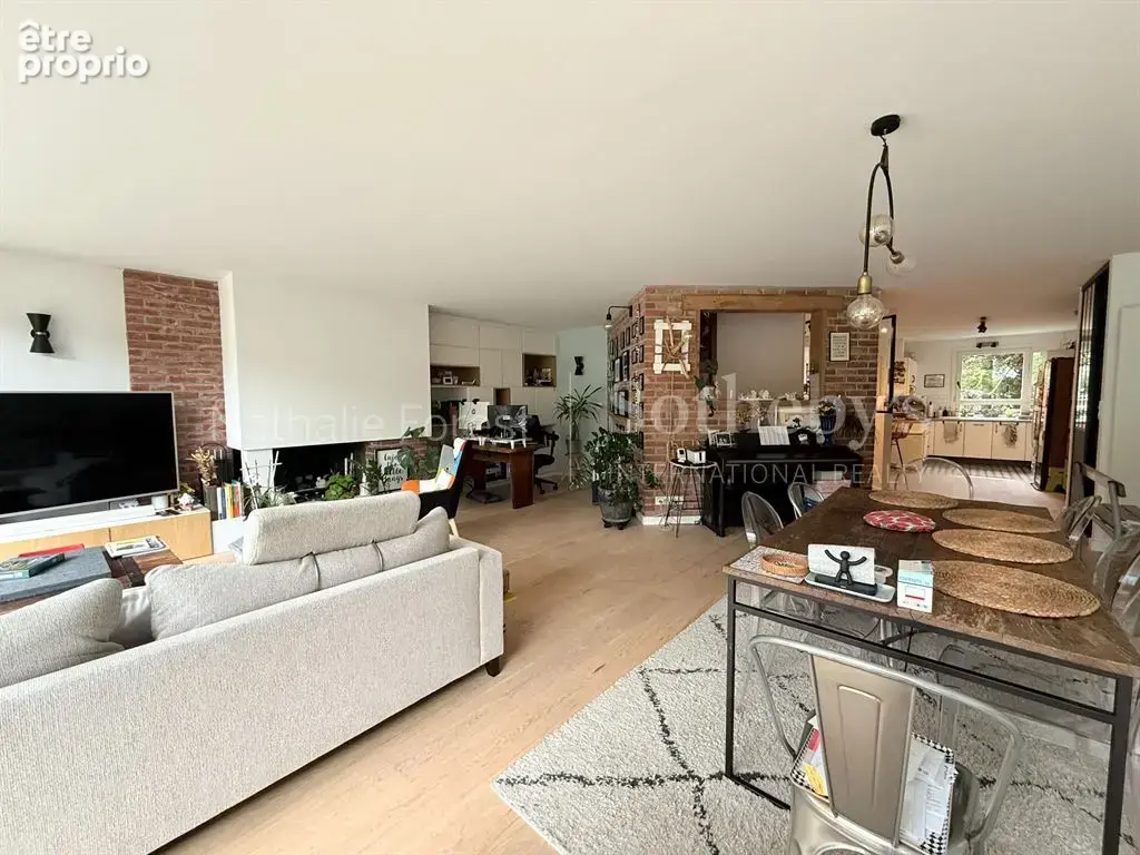 MARCQ-EN-BARŒUL – HIPPODROME, Maison familiale de 185 m² – 5 chambres – Jardin de 500 m² – Garage - photo 4