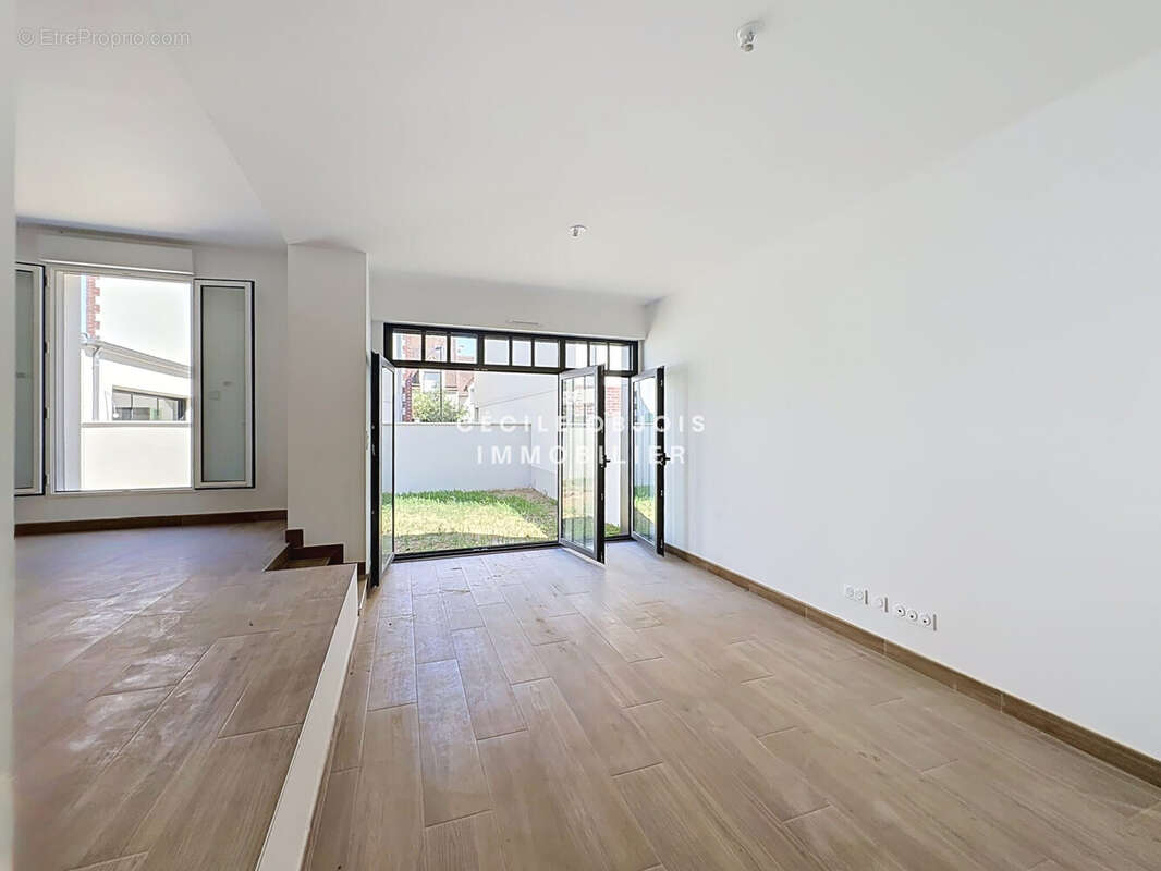 Maison 93 m² à Joinville-Le-Pont  - photo 5