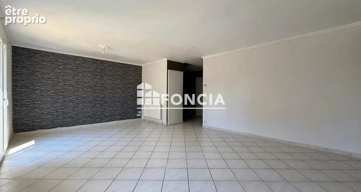 Maison 4 pièces de 90 m² avec jardin et garage – secteur Fondbonnière à L'Isle d'Abeau - photo 4
