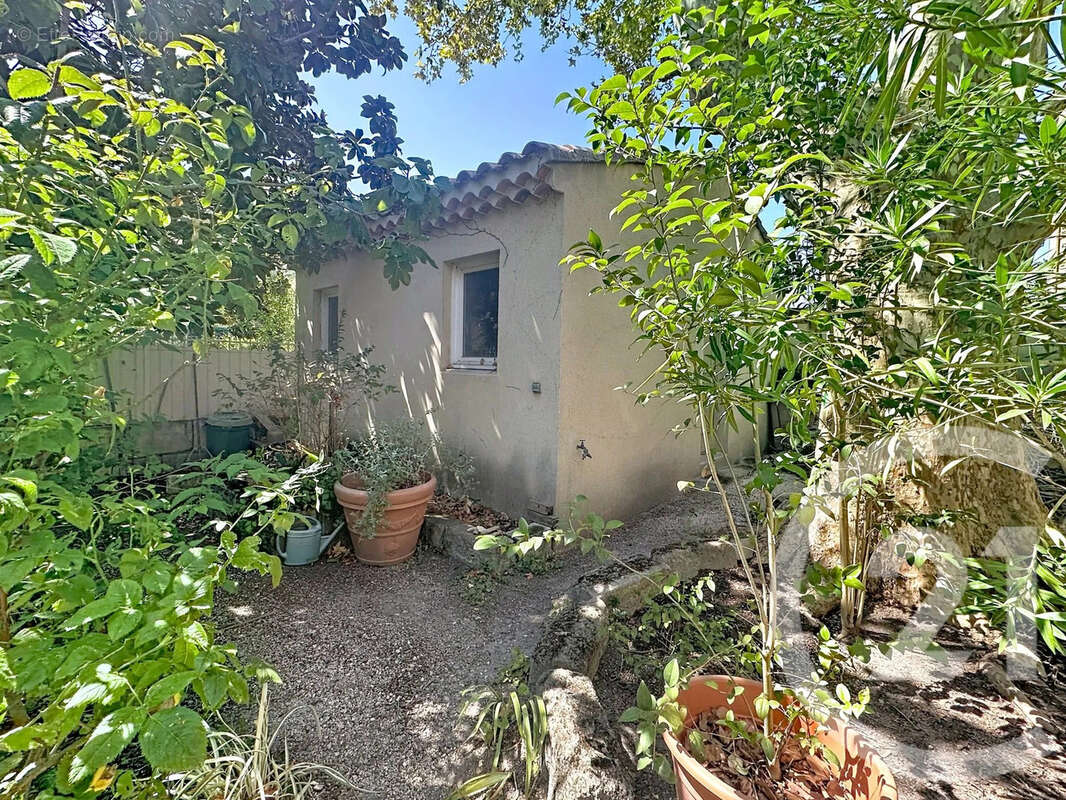 Maison à ROGNONAS