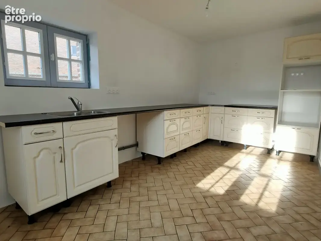 Maison 6 pièces 163 m² à vendre à Orbec (14290) - photo 2