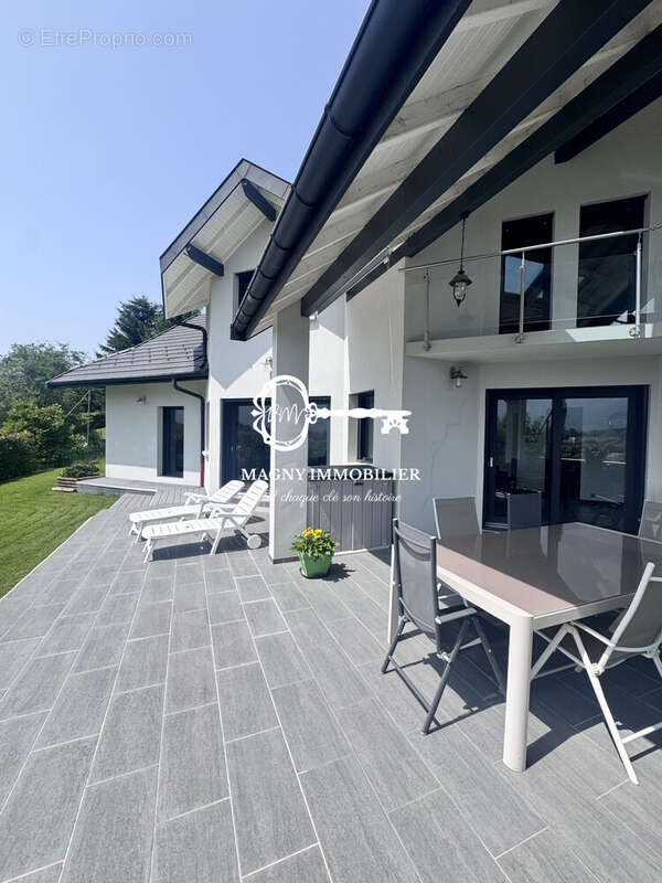 Maison à THYEZ