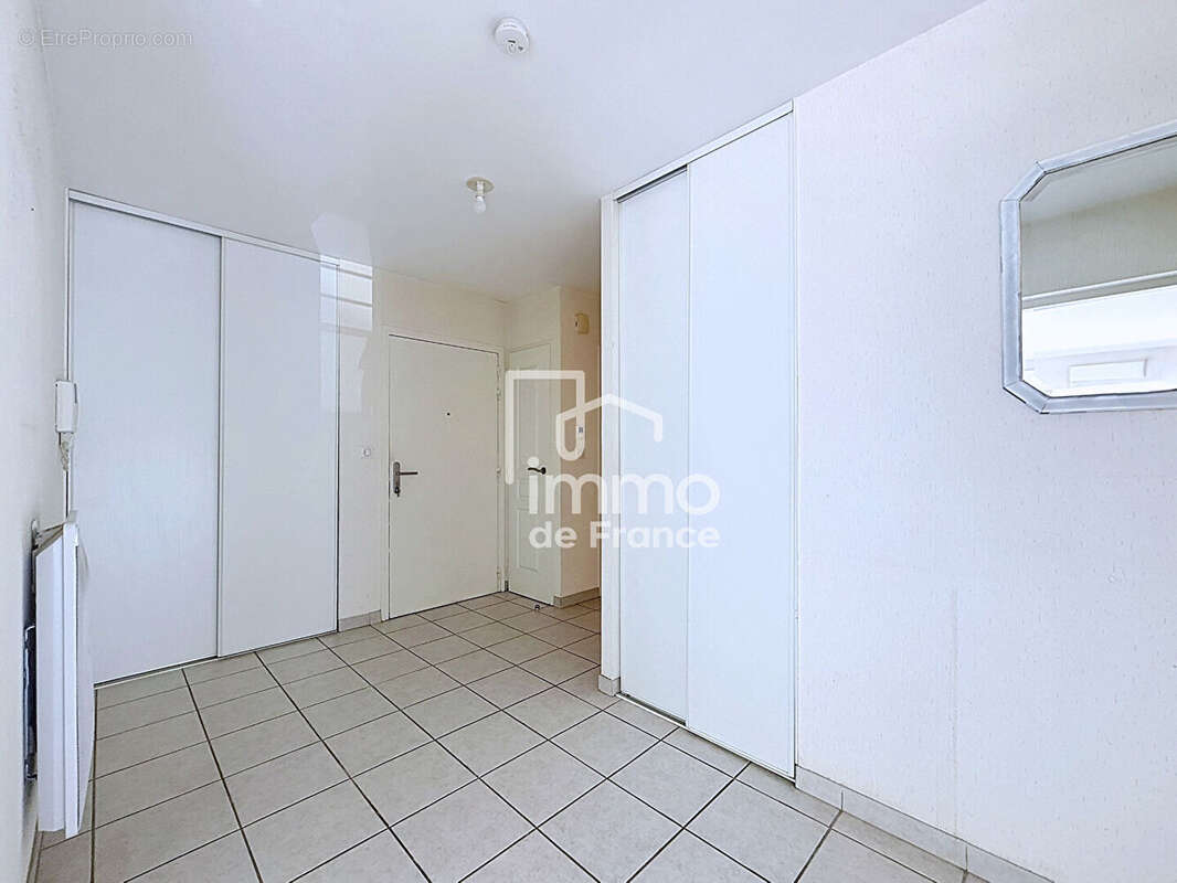 Appartement à BELLEGARDE-SUR-VALSERINE