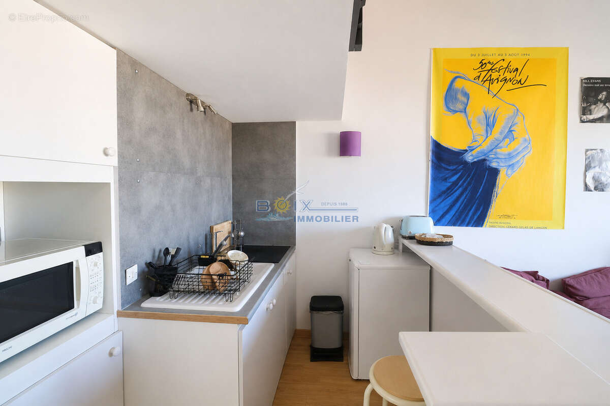 A vendre 2 pieces mezzanine avec terrasse au dernier etage a la corniche a sete - photo 5