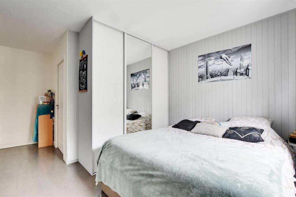 Appartement à PARIS-20E