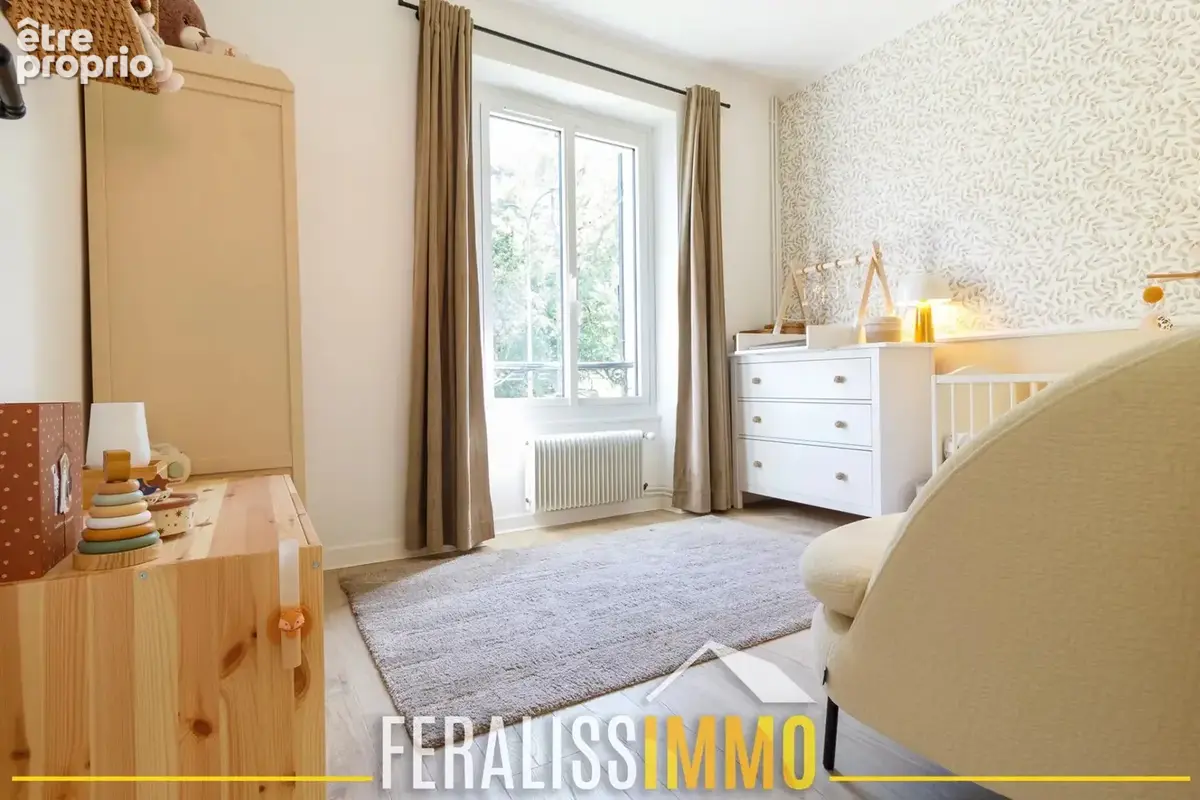 Maison de charme rénovée avec goût, 3 chambres + bureau + an - photo 9
