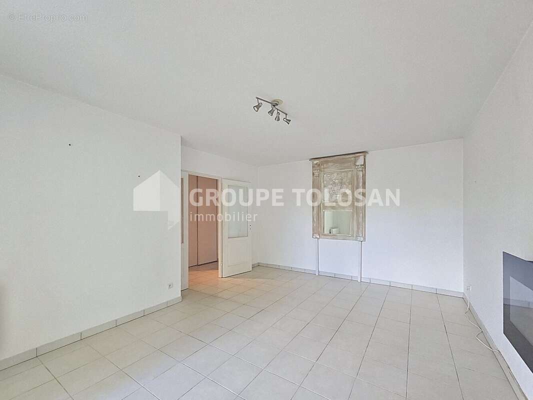 Appartement à ESCALQUENS