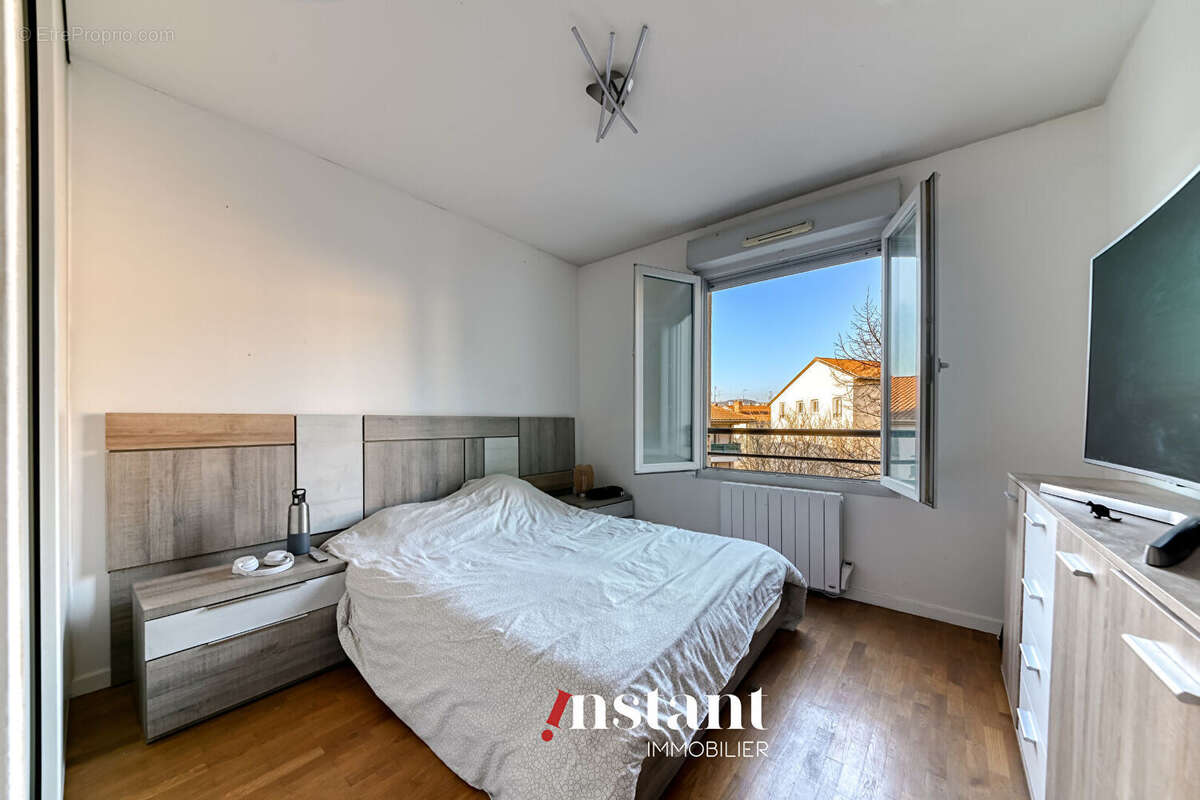 Appartement à LYON-9E