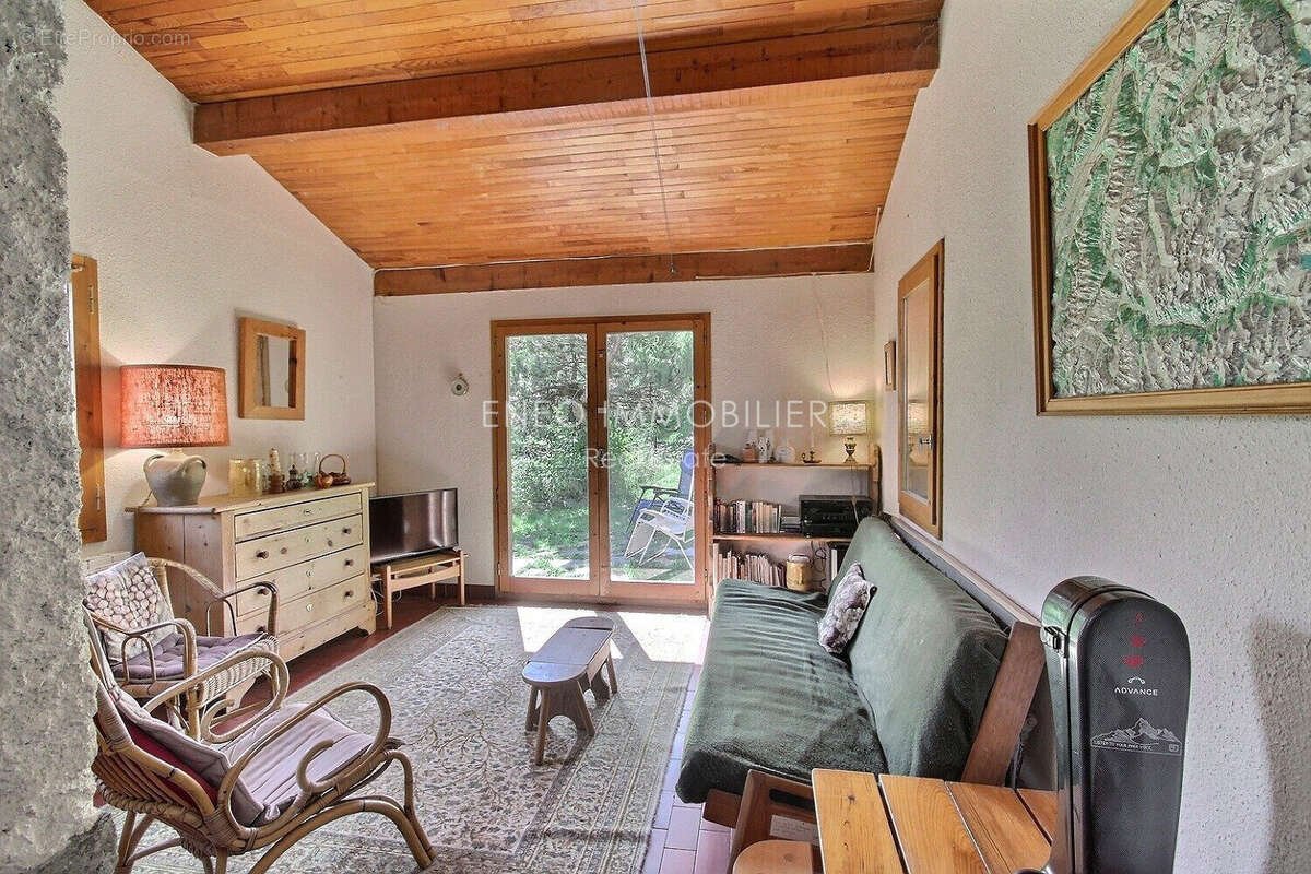 Maison 58 m² à La Cote-D'aime  - photo 2