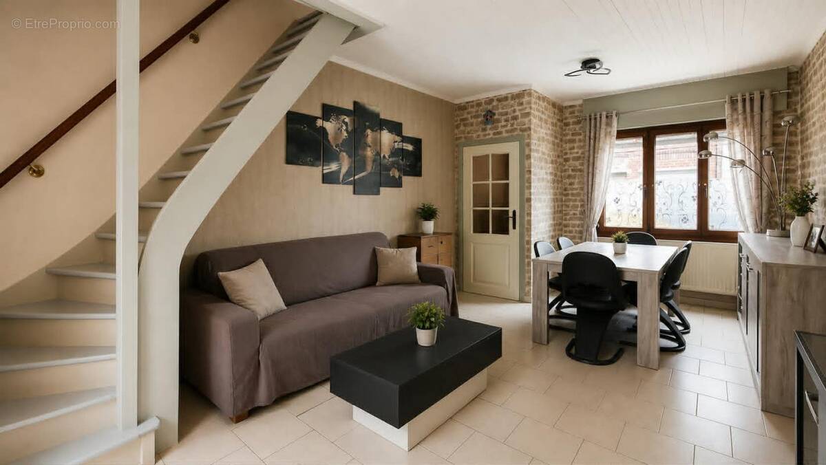 Maison à HOUPLINES