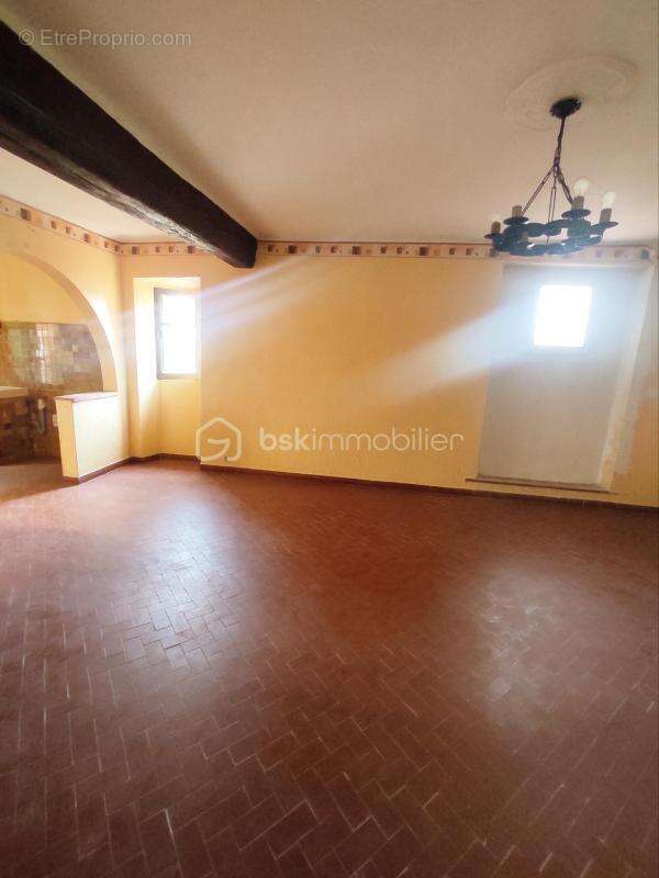 Appartement à CALLIAN