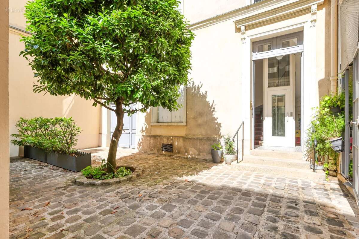 Appartement à PARIS-4E