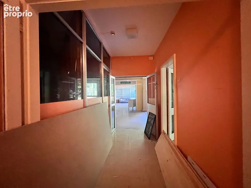 Ensemble immobilier - photo 8