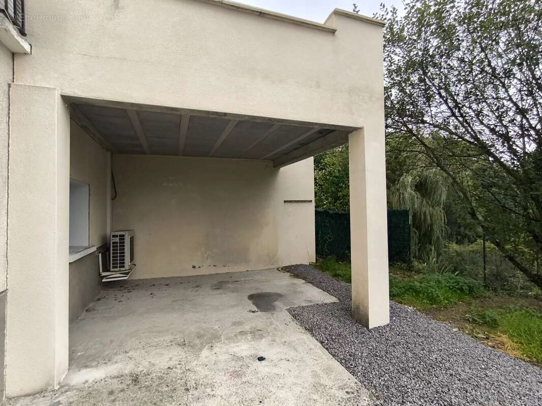 Maison à SAILLAT-SUR-VIENNE