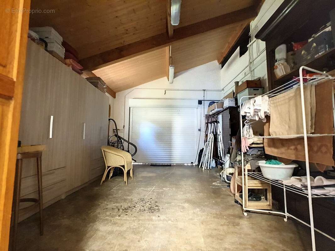 Maison à SAINT-CHINIAN