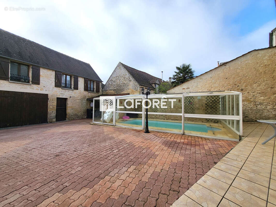 Maison à CORMEILLES-EN-VEXIN