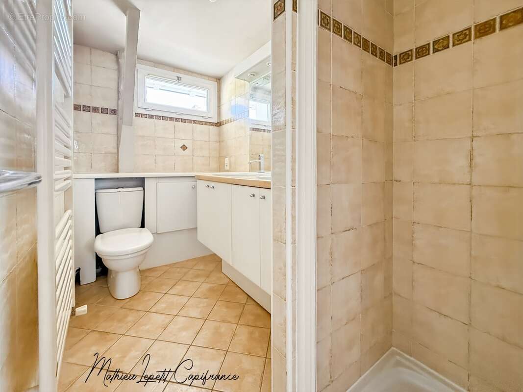  À VENDRE – Maison familiale de 159 m² avec 5 chambres et dépendance – PÉRIGUEUX (Quartier Hôpital) - photo 6