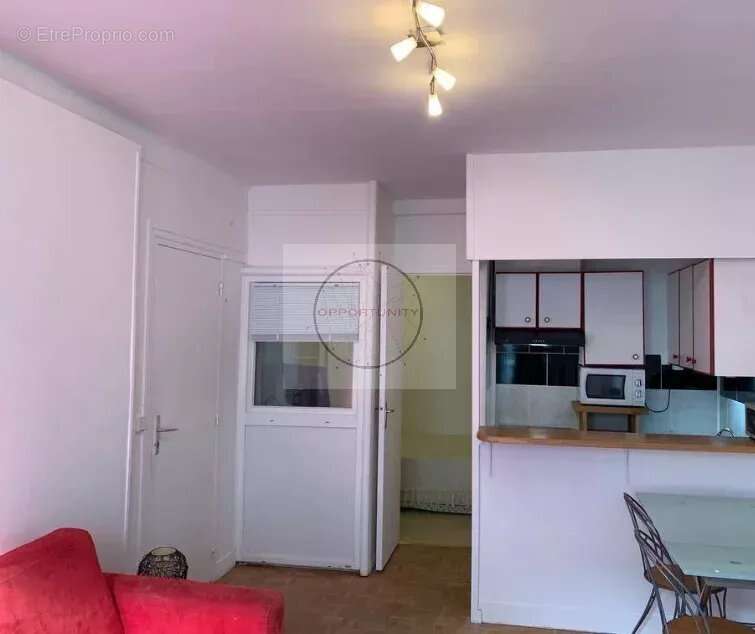 Appartement 37 m² à Paris-17e  - photo 2