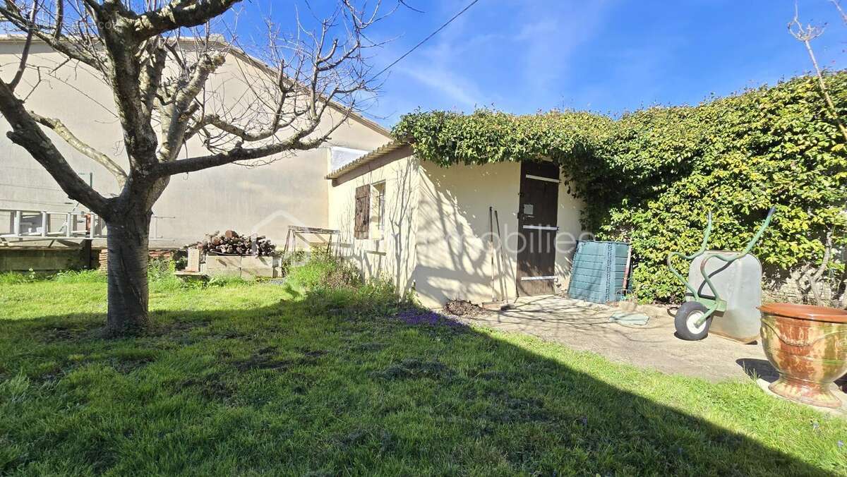 Maison à BAGNOLS-SUR-CEZE