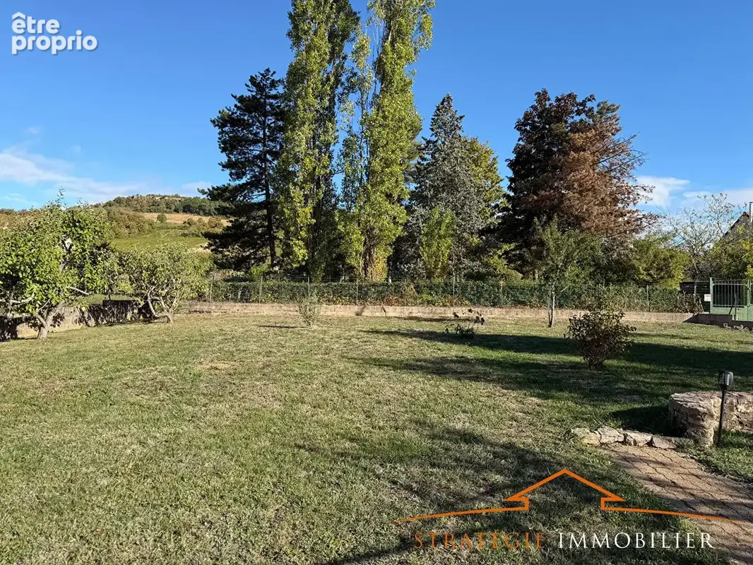 ST JEAN DE VAUX, Côte chalonnaise, maison  familiale avec beau terrain arboré - photo 5