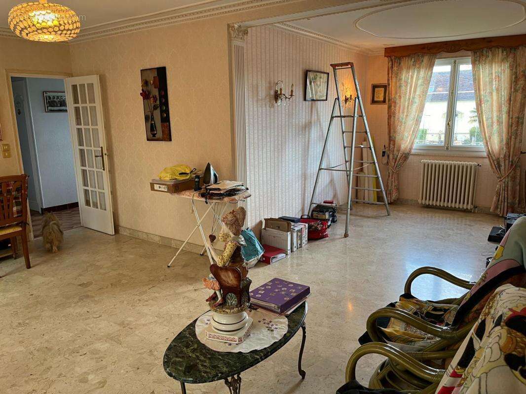 Maison à OISSEAU-LE-PETIT