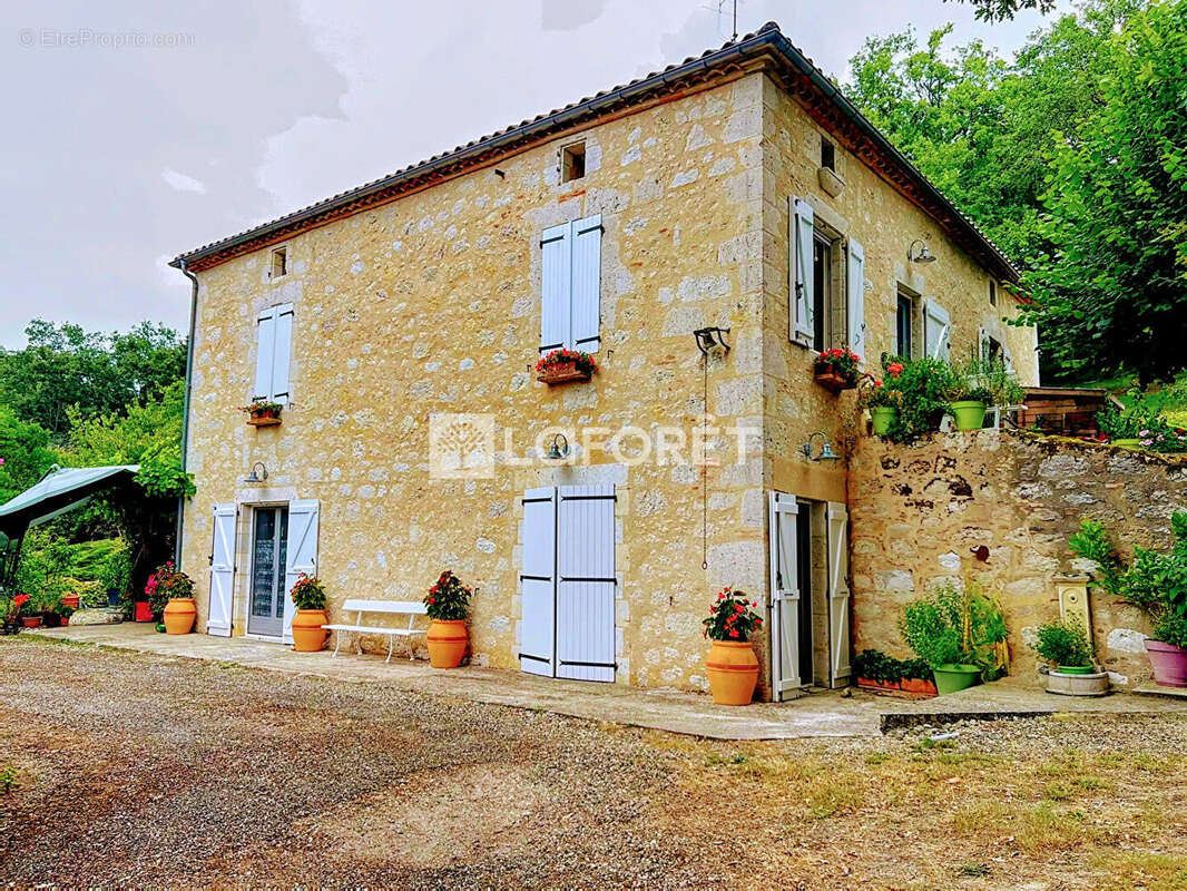 Maison à ASQUES
