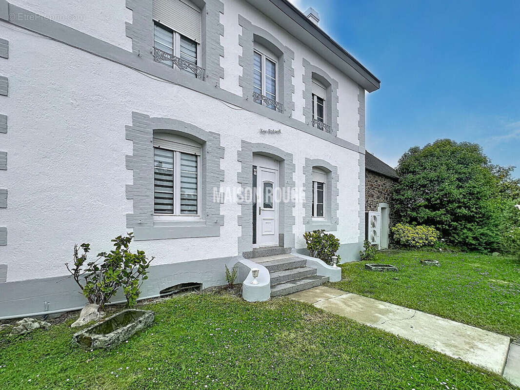Maison en pierre avec 2 gîtes rentables au Vivier-sur-Mer ? Baie du Mont-Saint-Michel - photo 2
