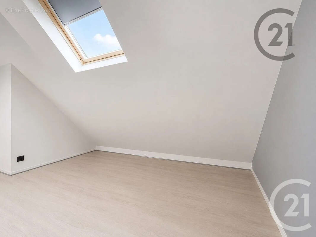 Maison 140 m² à Reims  - photo 18