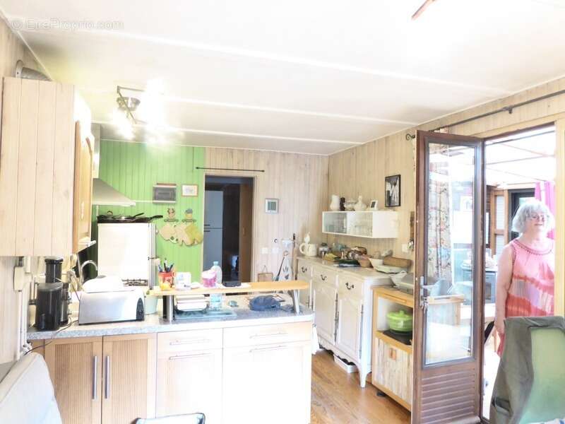 Chalet 2 pièces de plain pied avec véranda-salon 53m² - photo 5