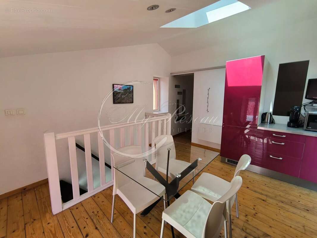 Appartement à ESCALES