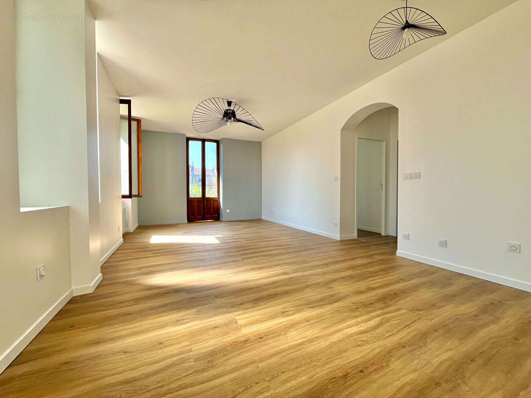 Appartement à AIX-LES-BAINS