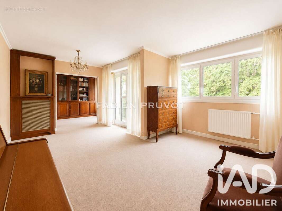 Photo 2 - Appartement à PONTOISE