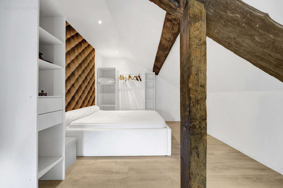 Maison à BEZE