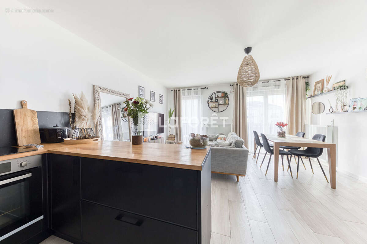 Appartement à VEMARS